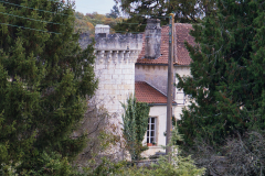 Chateau-Dirac
