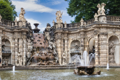 Zwinger-9