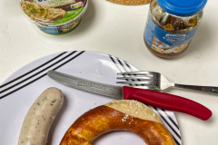 Kleinheubach-Weisswurstfruehstueck