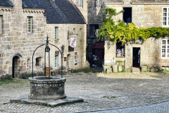 Locronan-4 Locronan-4