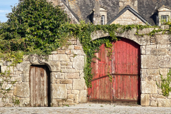 Locronan-9 Locronan-9